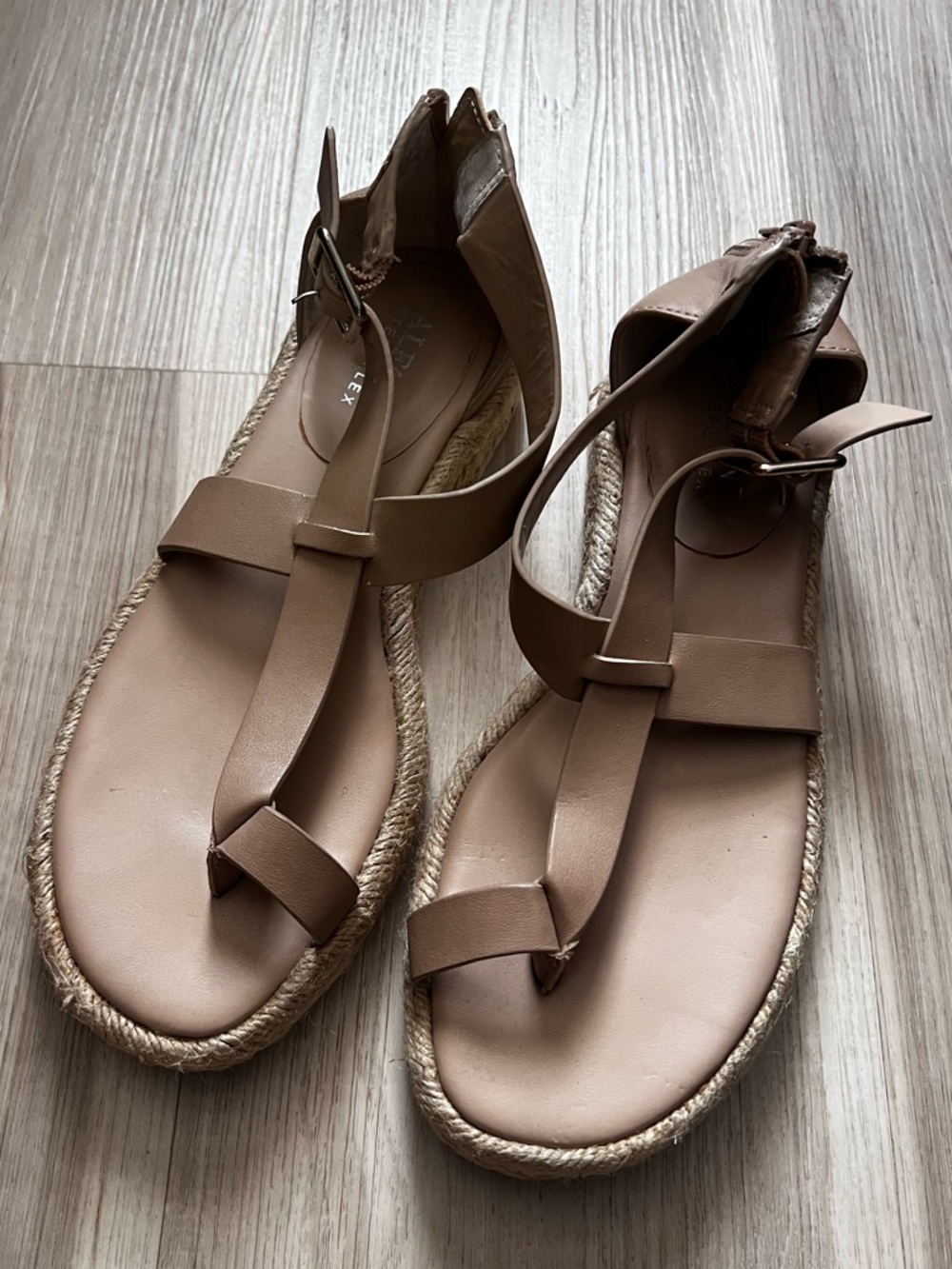 Alfani Step N Flex Tan  “Moira” Sandal – Size 6